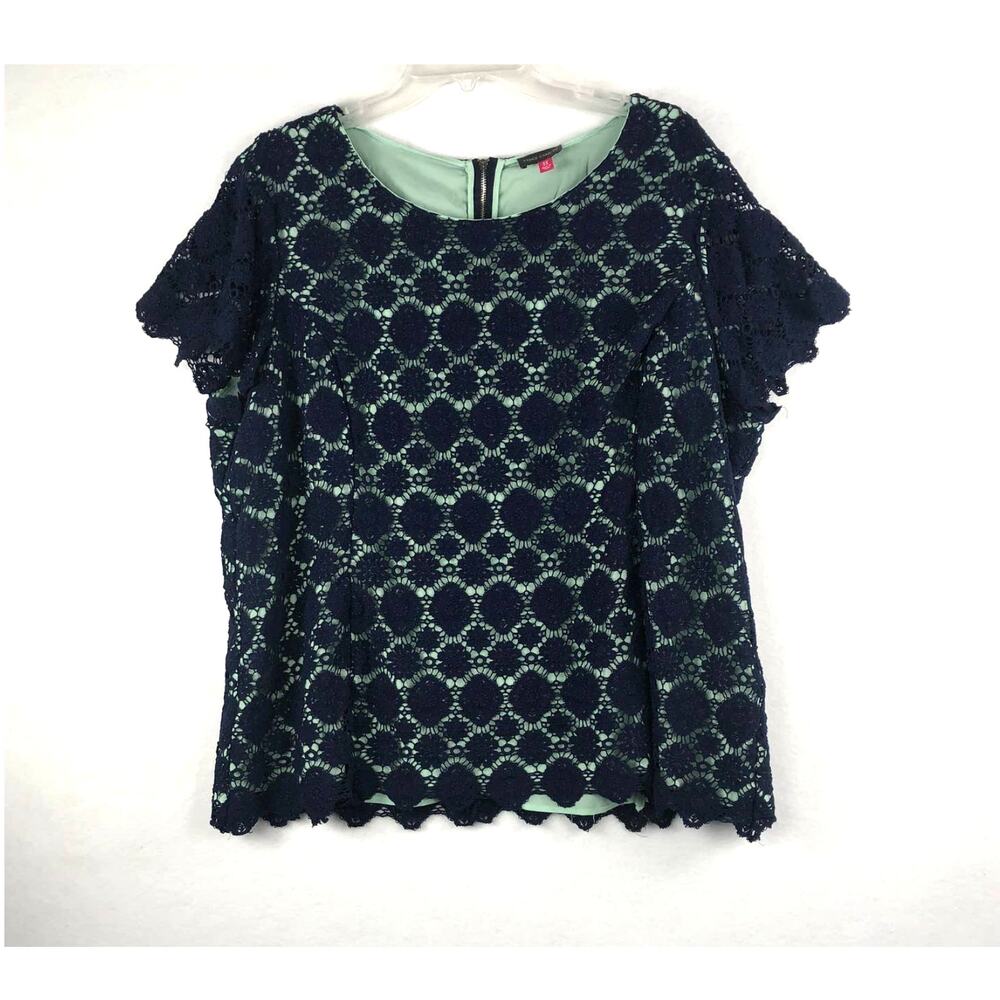 Vince Camuto Women's 3X Short Sleeve Crochet Top